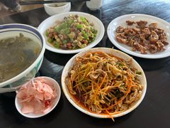 -曾氏肥肠馆(凯瑞雅居店)