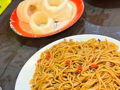 -堂瓦里·33年传统赣菜(第一街区店)