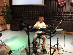 -IN-SHOW音秀音乐艺术中心 架子鼓钢琴(大宁校区)