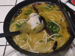 -肥汁米蘭香港米线(长宁来福士店)