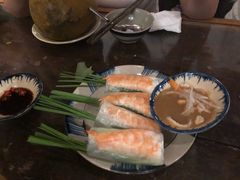 -Cuc Gach Quan Restaurant