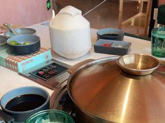-喃喃椰·糟粕醋·椰子鸡火锅(七堡花园店)
