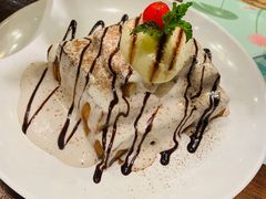 面包诱惑-胡桃里音乐酒馆(观澜御湖店)