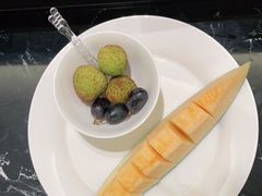 -红鼎豆捞·非遗鲍皇汤火锅(宝丰路店)