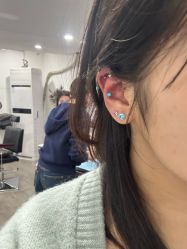-龙之吻专业刺青·手工耳洞·纹身去色