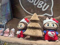 -泡泡玛特POPMART(国金街店)