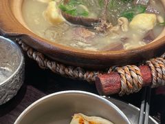 -古都历食南京菜·烤鸭·鸭血粉丝·汤包(南京博物院店)