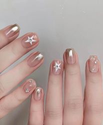 -赢韵美甲美睫瑞士净斑中心