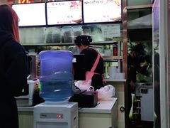 -螺丰汇柳州螺蛳粉(苹果园地铁站F口店)