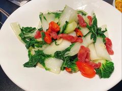 -鸭绿江海鲜烧烤大排档(杏林街店)