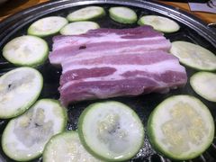 -唯成•韩国炭火烤肉 유성고기