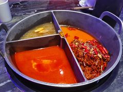 -热火朝天鲜切牛肉火锅(南强街巷店)