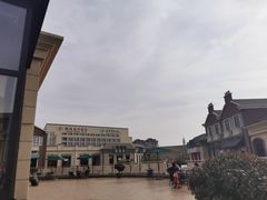 -王府井奥莱临潼小镇(临潼店)