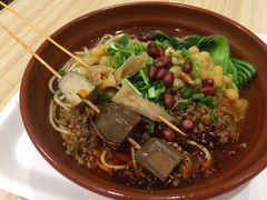 -光明·博海美食花园(上海瑞金医院12号楼店)