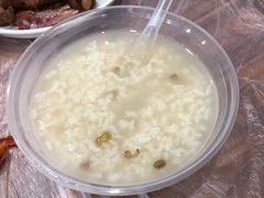 -蓝精灵饺子店