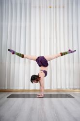 -亚太瑜伽普拉提学院