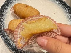金牌榴莲酥-唐宫海鲜舫
