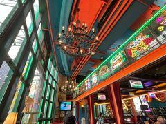 -Famous肥猫墨西哥音乐餐吧(五棵松华熙LIVE店)