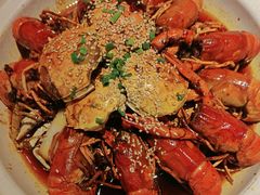 -肥肥虾庄·金牌油焖大虾(汉街SKP店)