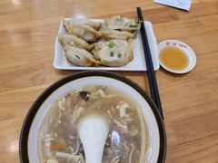 牛肉鍋貼-小姜锅贴(凤凰街店)