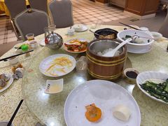 -鹏城人家海鲜酒家·23年老字号(较场尾店)