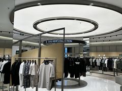 -百联奥特莱斯广场(武汉盘龙店)