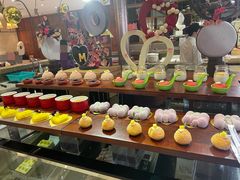 -南湖名都·景湖轩全日制餐厅·海鲜自助·东南亚风味·临湖而食