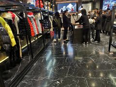 -MONCLER(北京SKP概念店)
