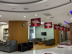 -雅悦齿科(顾村公园店)