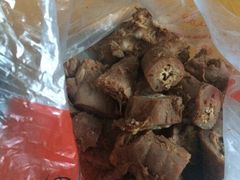 -周黑鸭(郑州中原区华山路中原万达沃尔玛店)