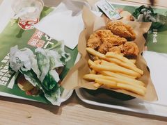 -德克士(东安店)