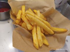 -必胜客(大坪英利店)