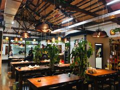 大堂-东家小院金汤酸菜鱼(南阳路店)