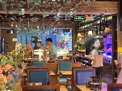 -领鲜活海鲜榴莲自助火锅(东门店)