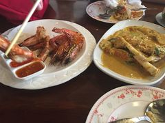 -Dang restaurant (patong phuket)