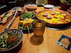 -洱火云南酸菜牛肉火锅(石景山当代商城店)