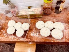 -三真丸子美食坊(故宫路店)
