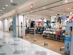 门面-优衣库(上海虹口龙之梦店)