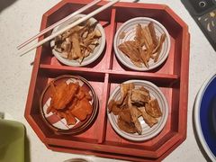-老萍巷莲花血鸭·萍乡地标江西菜(步行街店)