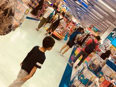 -玩具反斗城(海港城店)