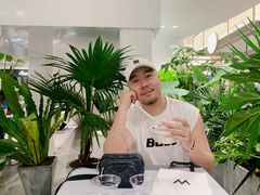 -M Stand(宁波万象城店)