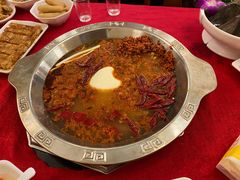 -山城年华老火锅(玉林店)