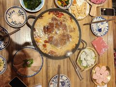 -旧街市鲜货老火锅(大光路店)