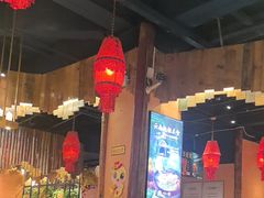 -老滇山寨•云南特色菜•地方菜•民族风情歌舞表演(金碧店)