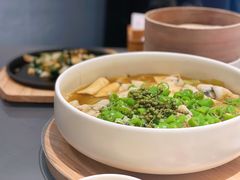 藤椒嫩滑鱼片-小大董·烤鸭(观景餐厅·南京西路店)