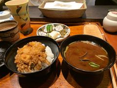 -是山居