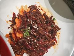 -红鼎豆捞·非遗鲍皇汤火锅(宝丰路店)