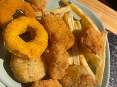 -釜御山海鲜烤肉火锅自助(新城市中心店)