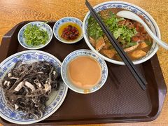 -门框胡同百年卤煮(新街口店)