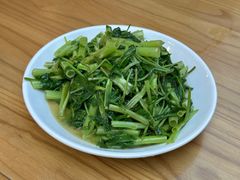 蒜泥空心菜-品鲜村农家菜·阳澄湖大闸蟹(总店)